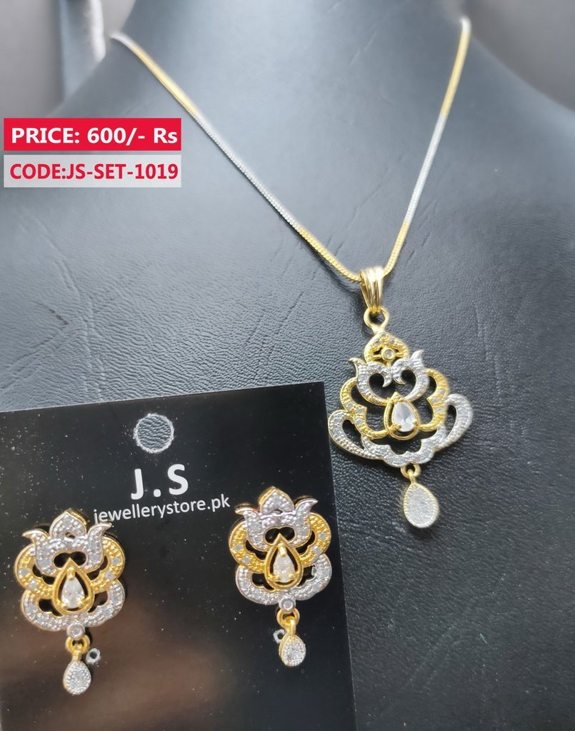 Finest Luxury Wedding Wear Crystal Stones Necklace Set Price In Pakistan J S Jewellery Store Pk